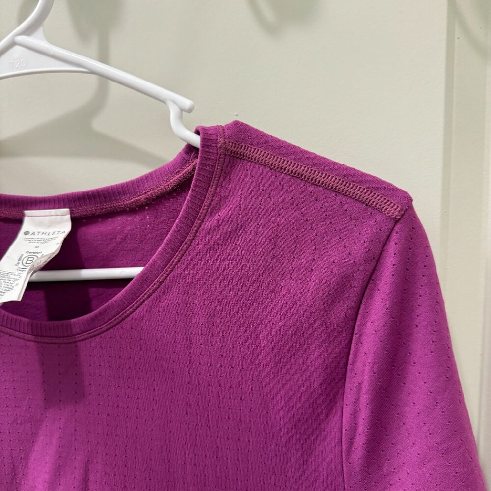 Athleta M Purple Perforated Mesh Athletic Tee Breathable Short Sleeve - Picture 5 of 7